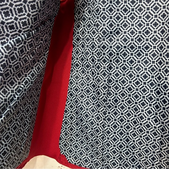 Kim Rogers Women's Perfect Fit Quilted Vest Size M Red Spandex Sides Pockets - Picture 7 of 7